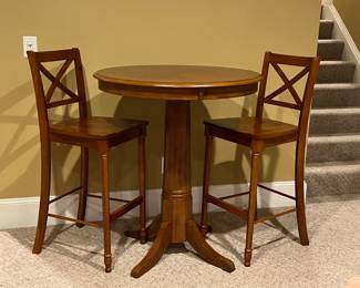 Tall bar table with 2 chairs