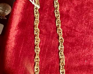 14k gold chain. Jewelry removed daily. Security on premises.