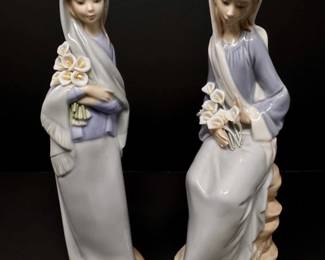 64 PairofLladroPorcelainFigurinesGirlswLiliesMadeinSpain