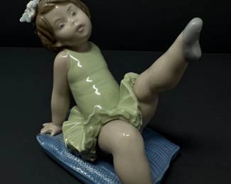 97 Lladro1980BalletGirlPorcelainFigurine