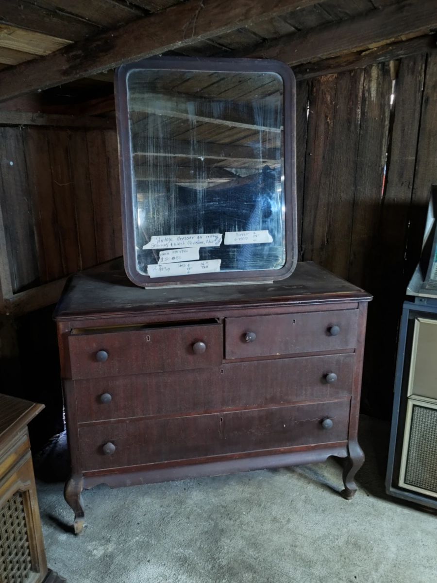 Vintage 1930-40 6 dress dresser on casters with mirror... mirror has desilvering areas ... just show its age :)