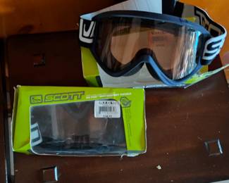 Scott ski goggles new