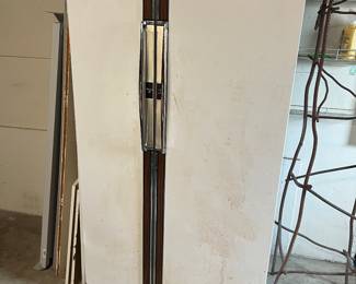 Vintage FULLY FUNCTIONING Amana Side by Side Refrigerator Freezer (Great for Garage or Basement Food Storage)