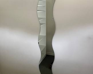 Retro Wavy Wall Mirror