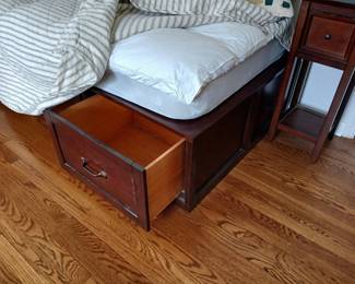 Drawers on both sides!