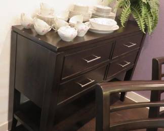 Cabinet or sideboard