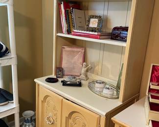 bookcase