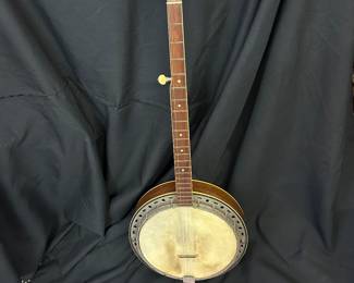 1950’s Clella Banjo $500
Available for purchase before sale date. Call Bill Anderson 615-585-9301