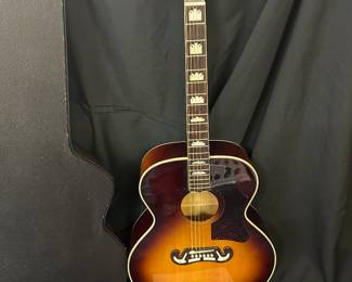Gibson Sunburst Eiphone EJ 200 VS
$600
Available for purchase before sale date. Call Bill Anderson 615-585-9301