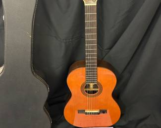 1970 Dorado Classical Guitar, by Gretsch, Japan. $350
Available for purchase before sale date. Call Bill Anderson 615-585-9301
