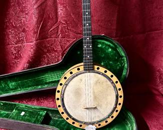 1920’s William O Schmick, lyric guitar banjo $750
Available for purchase before sale date. Call Bill Anderson 615-585-9301