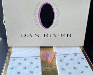 vintage dan river pillow case set