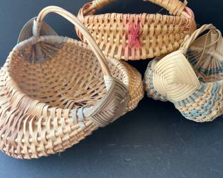 assorted butt baskets