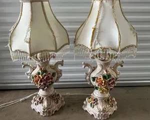 Lot of 2 Vintage Capodimonte-style table lamps