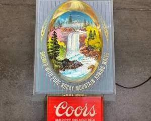 Vintage 1960-1970s Coors Beer 3-D Pictorial Light Up Beer Sign