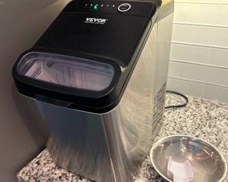 Vevor 26lbs countertop ice maker