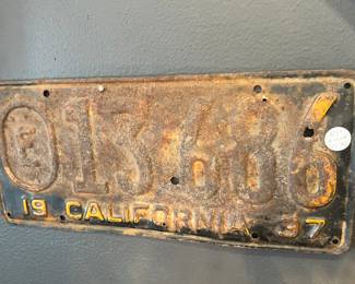 OLD LICENSE PLATES INSIDE MALL...