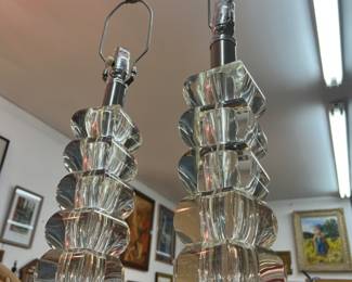 BEAUTIFUL LUCITE TABLE LAMPS... 11-B.