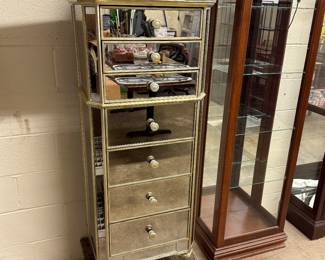 7 drawer mirror dresser