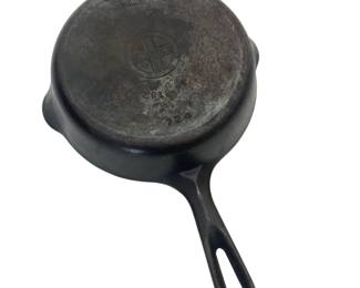 Griswold No 5 Erie PA Skillet