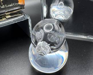 HADELAND OF NORWAY HANDMADE CRYSTAL GLASS FIGURINE