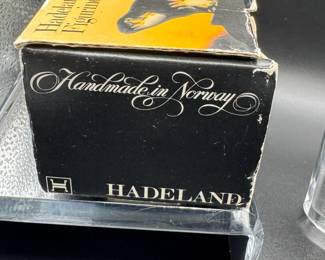 HADELAND OF NORWAY HANDMADE CRYSTAL GLASS FIGURINE