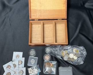 THE NUMISMATIST COIN COLLECTION AND RARE BOX