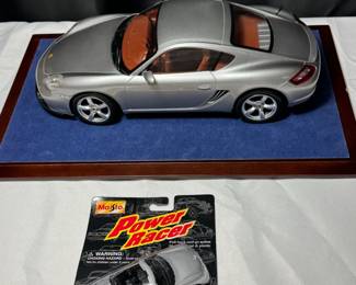 LARGE SIZE 1:12 SCALE PORSCHE REMOTE CONTROL AND WIND UP