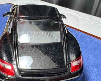 MAISTO 1:18SCALE PORSCHE CAYMAN S