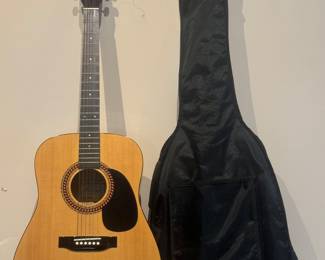 Hohner HW220 Acoustic Guitar w/ Gig Bag