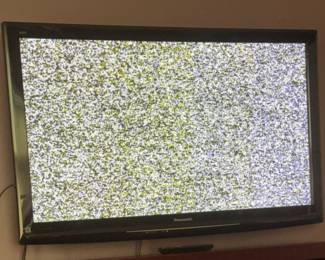 50" Panasonic Viera TV w / SD Card Port & Wall Mount