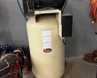 Air compressor