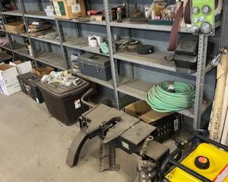 5th wheel jack, generator and multiple tools