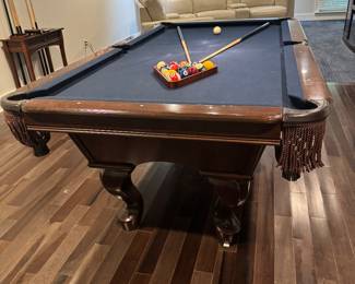 Pool table