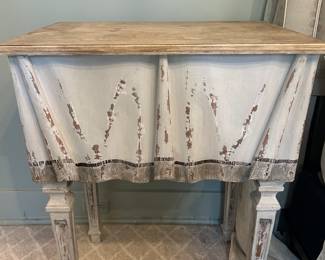 Contemporary polychrome carved drape side table 👍