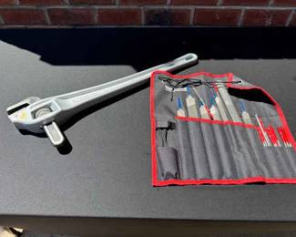 Task Force Needle Files And Ridgid Offset Pipe Wrench