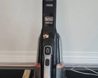 Black And Decker Cordless Lithium Dust Buster