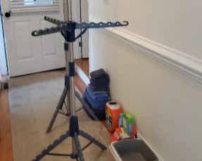 2 Portable And Space Saving Air Drying Clothes Racks