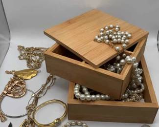 Huge Costume Jewelry Mystery Lot