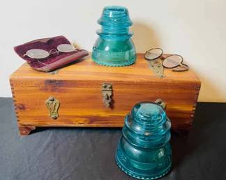 Cigar Box With Vintage Finds
