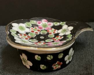 Vintage Japanese Black Floral Porcelain Tea Bag Strainer With Drip Bowl