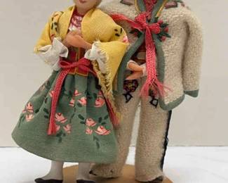 Vintage Polish Wedding Figurines