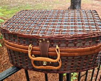 picnic basket