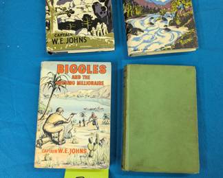 Vintage Chapter Books