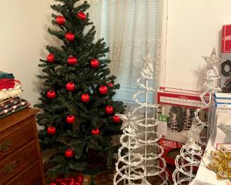 Indoor & Outdoor Christmas Trees