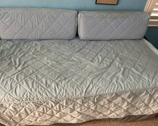Trundle Bed