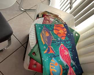 Place Mats 20 different4-6 each