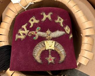 There are quite a few pieces of Freemason/Masonic memorabilia in this estate.