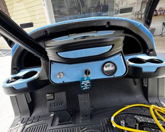 2017 Electric Completely refurbished less than a year ago.
New tires, 6 new Trojan batteries, new seat covers and more