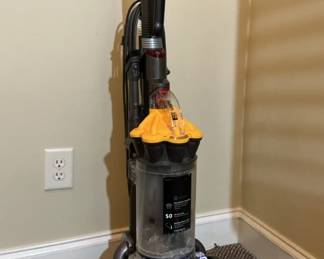 Dyson D33 Multi floor